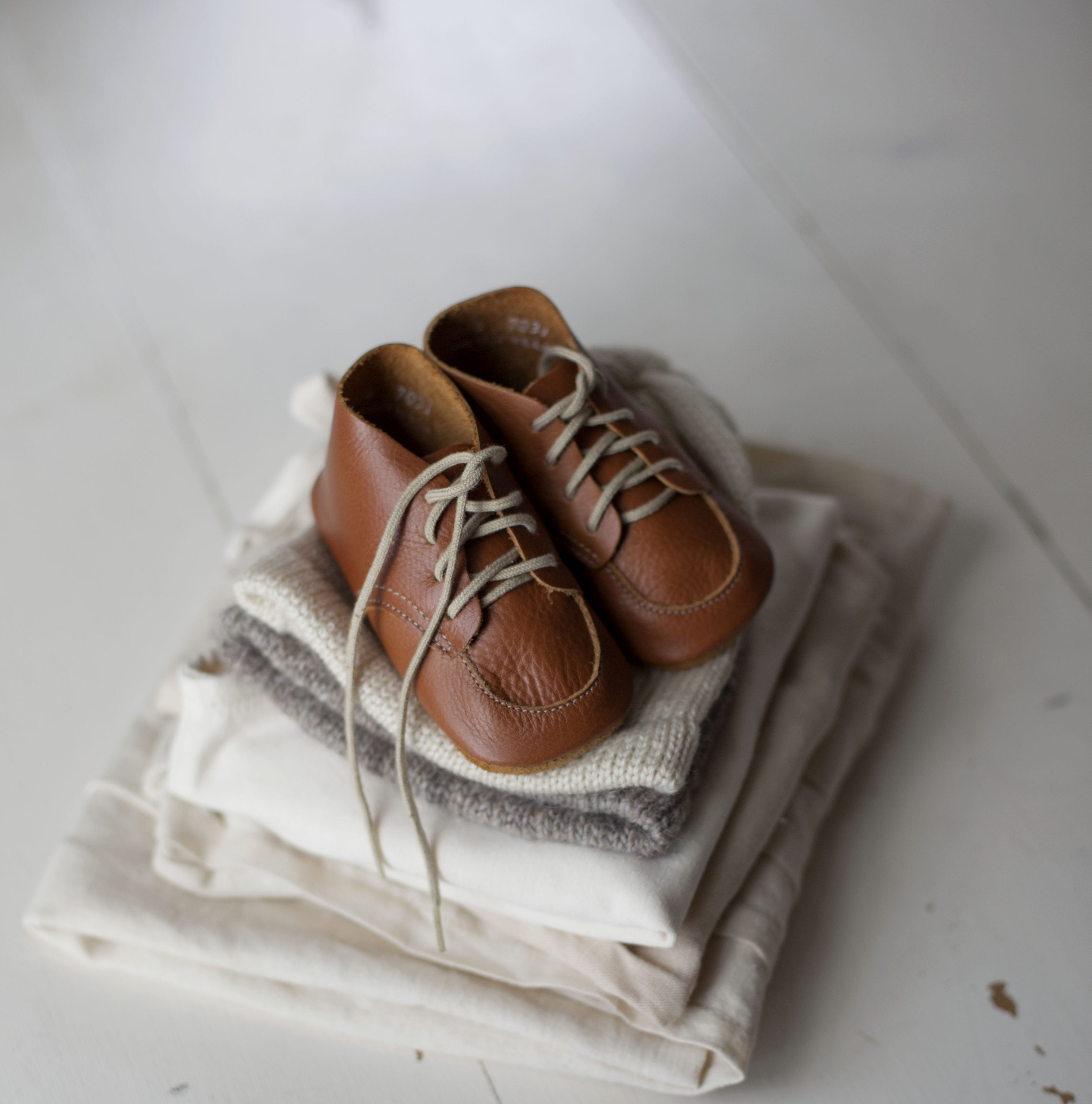 Natural Leather Soft-soled Shoe - Tortoise & the Hare Clothing